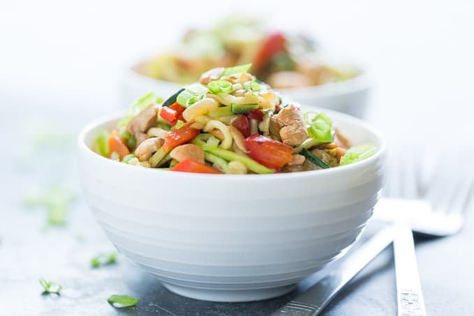 One-Pan Kung Pao Chicken Zoodles: Quick, Paleo & Delicious Dinner